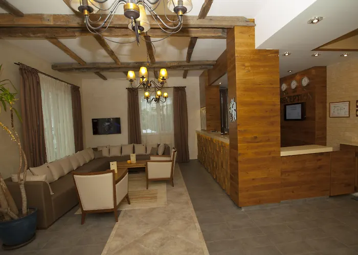 Ξενοδοχείο Family Saint George 3*