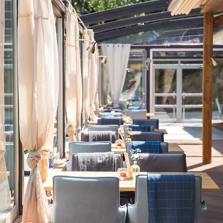 Hotel Family Saint George Bistritsa (Sofia)